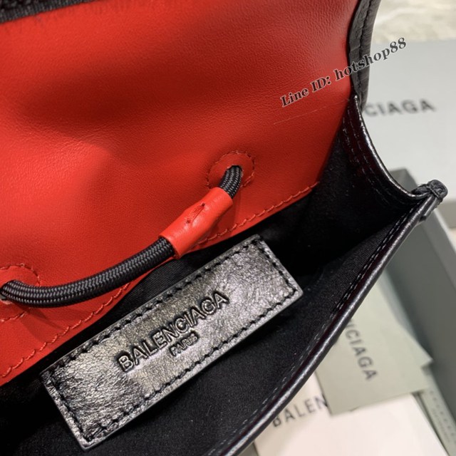 Balenciaga專櫃爆款小挎包 巴黎世家褶皺皮手機包 fyj1485